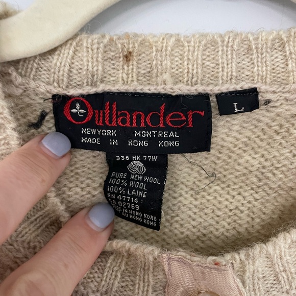 Vintage Outlander 100% Wool Womens Large Oatmeal Beige Color Button Up Cardigan - Picture 2 of 8